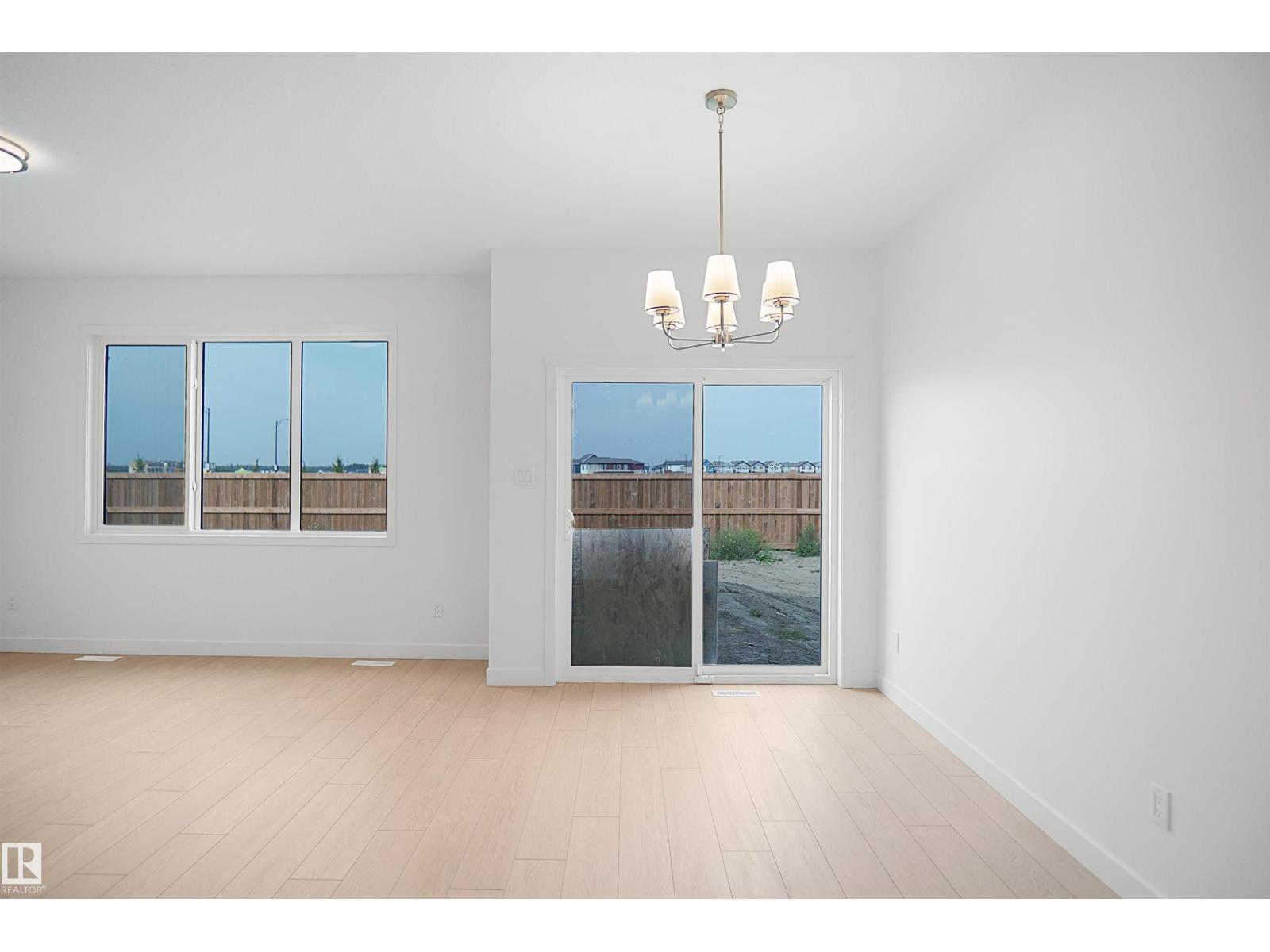 20916 16 Av NW, Edmonton, Alberta  T6M 3J4 - Photo 10 - E4507308