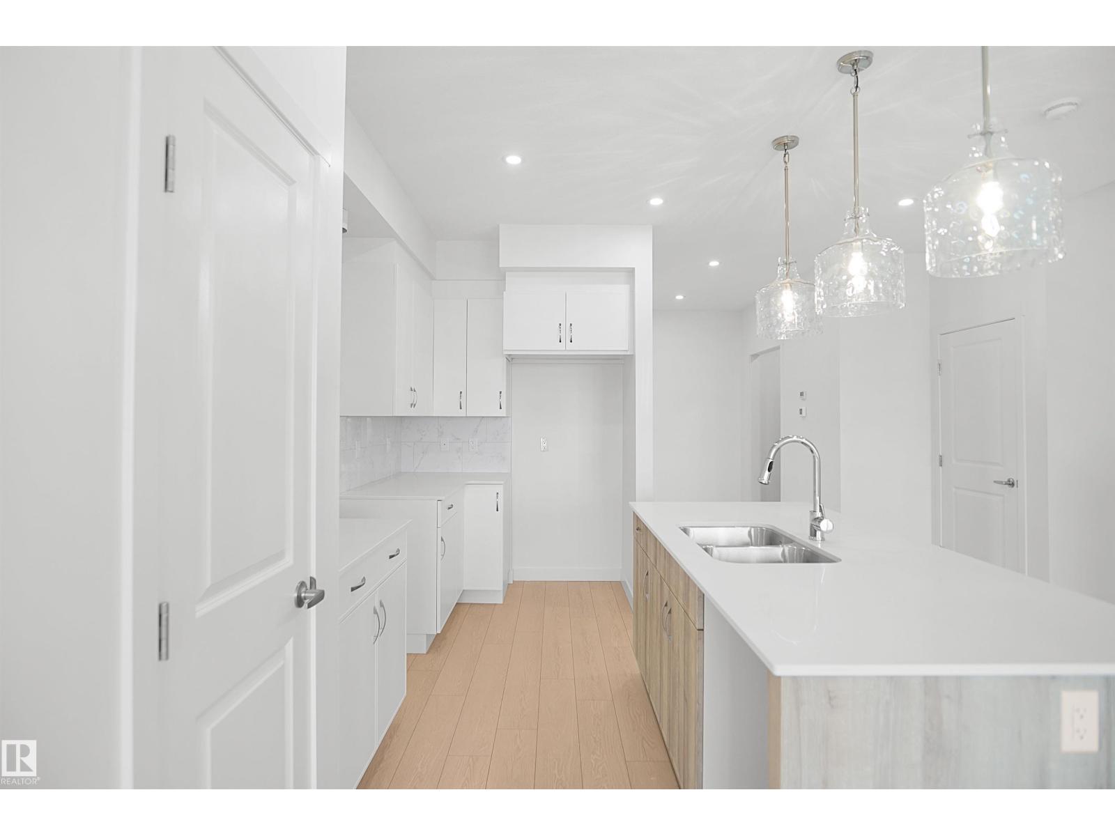 20916 16 Av NW, Edmonton, Alberta  T6M 3J4 - Photo 16 - E4507308