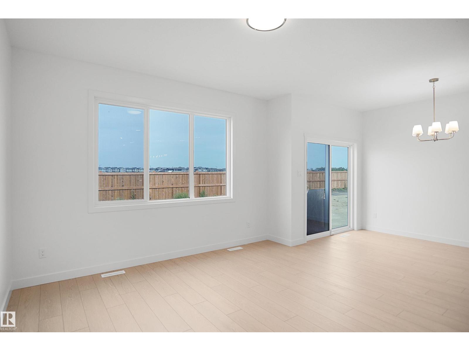 20916 16 Av NW, Edmonton, Alberta  T6M 3J4 - Photo 9 - E4507308