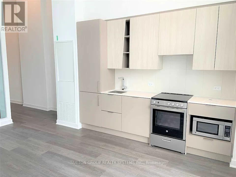 414 - 3900 Confederation Parkway, Mississauga, Ontario  L5B 0M3 - Photo 2 - W13749306