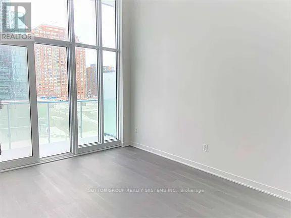 414 - 3900 Confederation Parkway, Mississauga, Ontario  L5B 0M3 - Photo 4 - W13749306