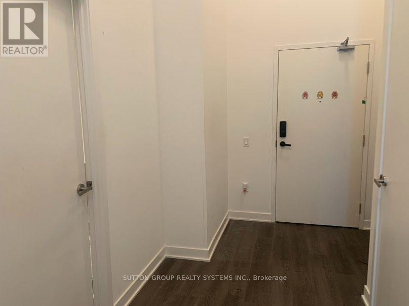 414 - 3900 Confederation Parkway, Mississauga, Ontario  L5B 0M3 - Photo 8 - W13749306