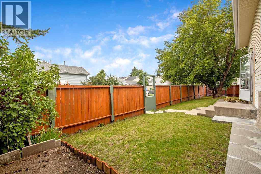 123 Shawglen Rise Sw, Calgary, Alberta  T2Y 1Z3 - Photo 30 - A2338790