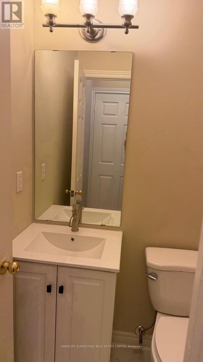 3661 Bala Drive, Mississauga, Ontario  L5M 7N1 - Photo 7 - W13748418