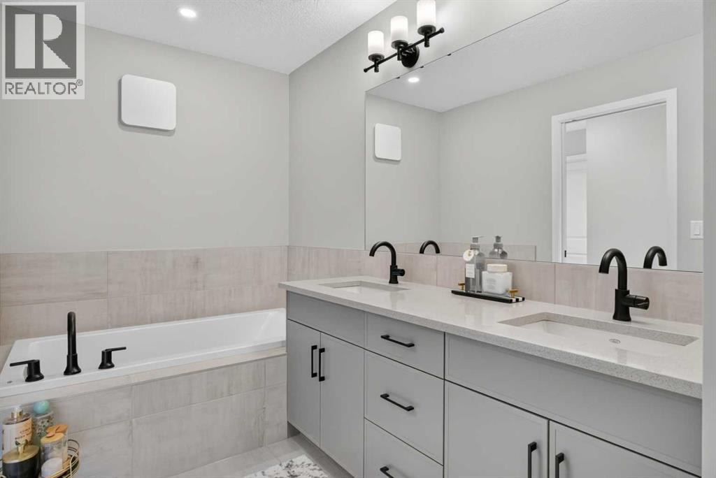 244 Masters Row Se, Calgary, Alberta  T3M 2R8 - Photo 25 - A2340484
