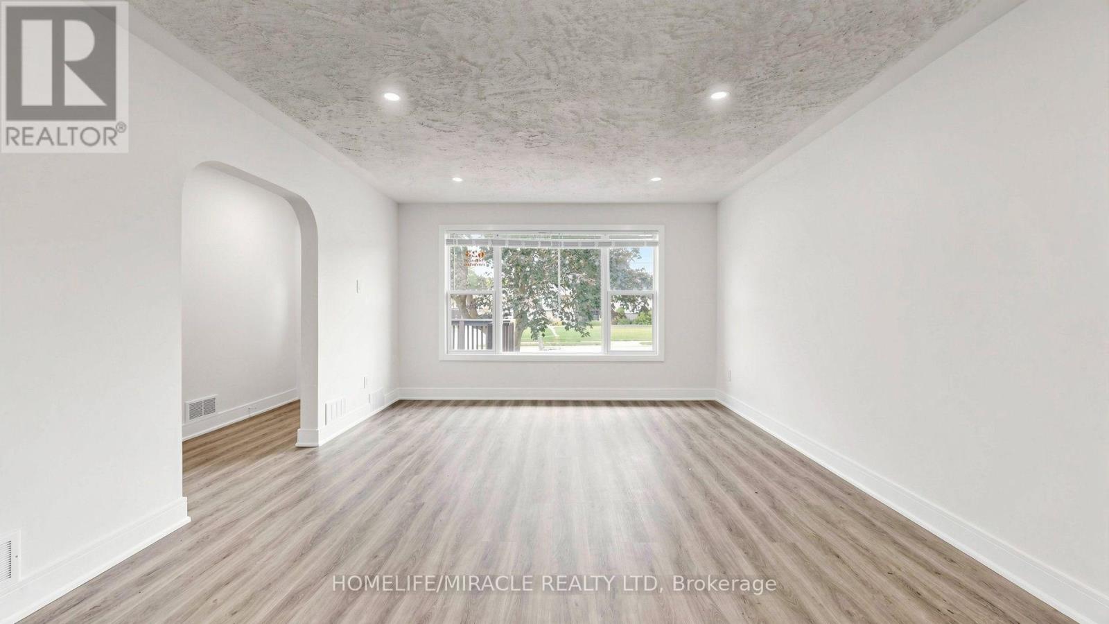 623 Olive Avenue, Oshawa, Ontario L1H 2R8 - Photo 7 - E13687022