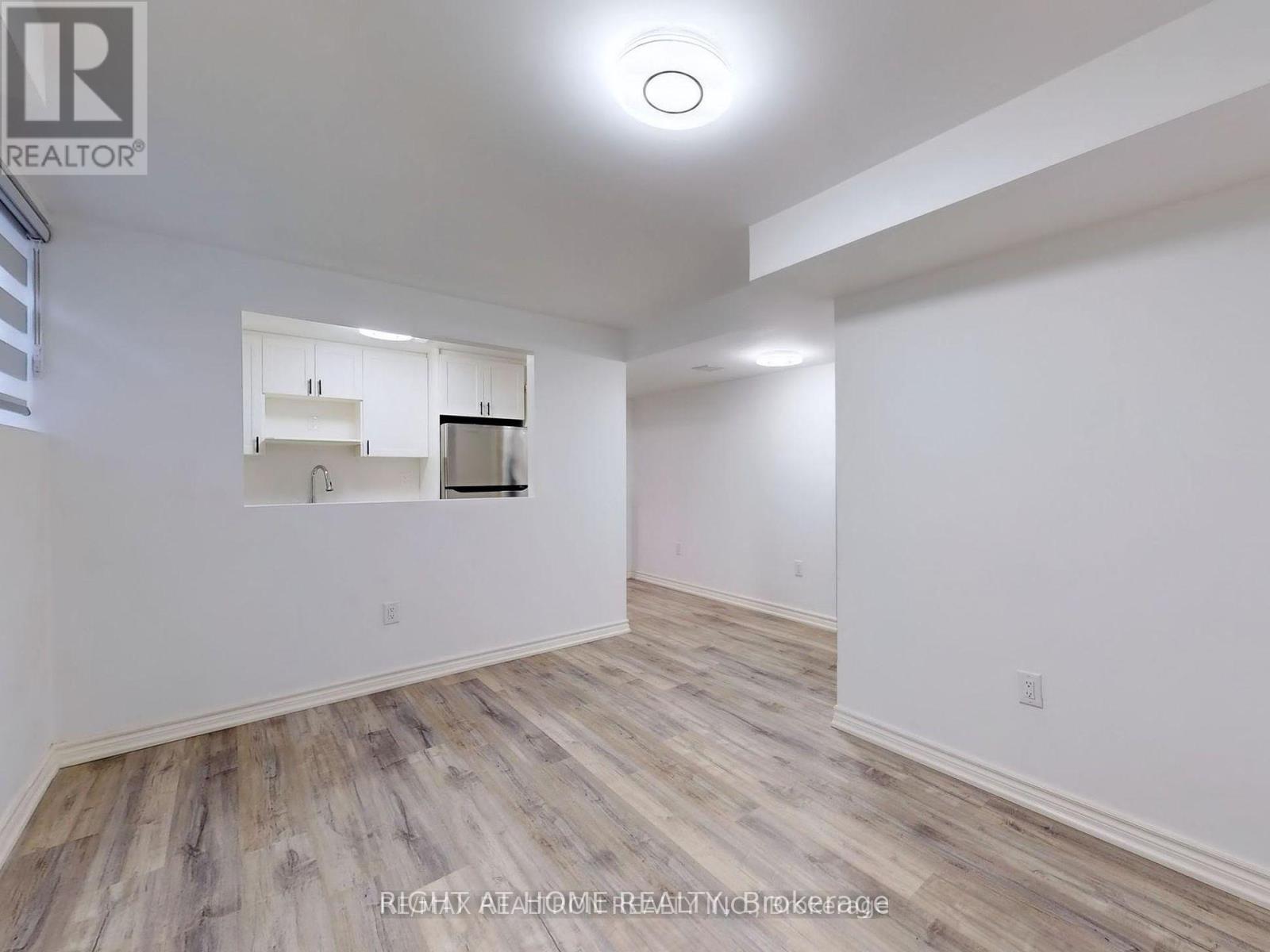 125 Maria Road, Markham, Ontario  L6E 0M1 - Photo 3 - N13749318