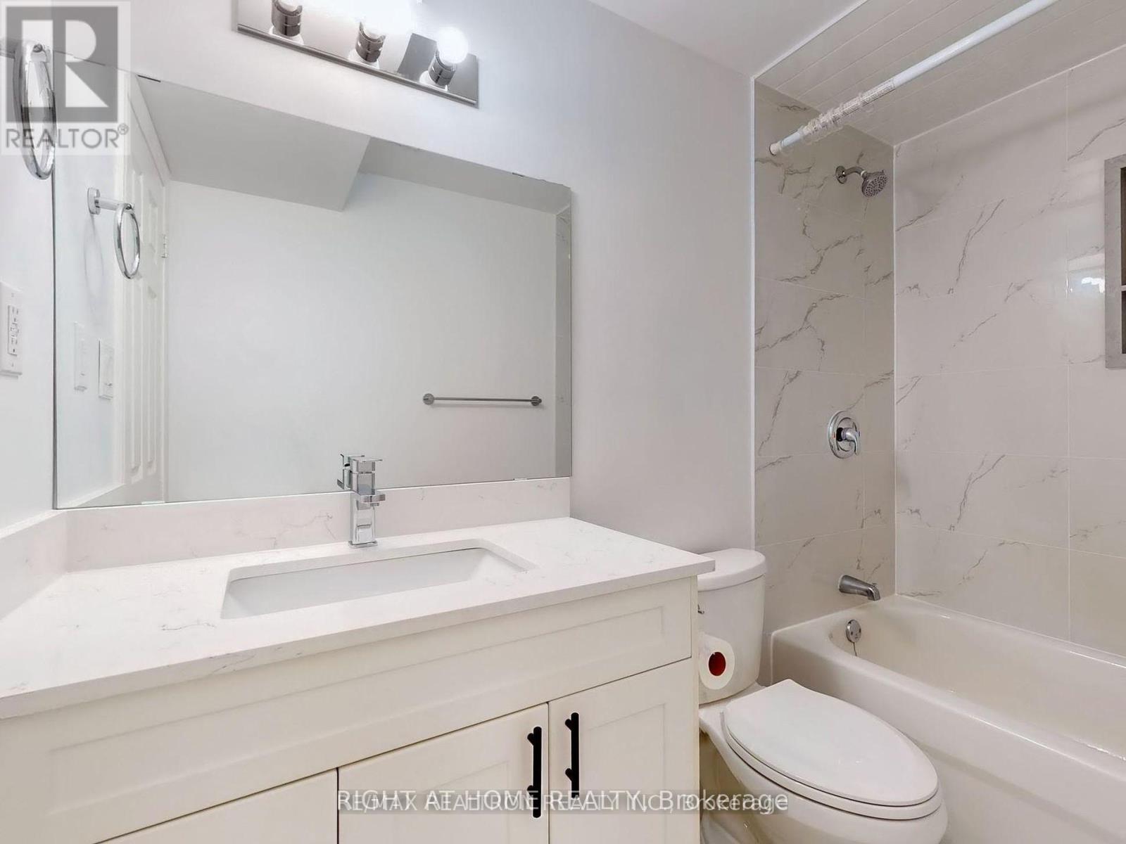 125 Maria Road, Markham, Ontario  L6E 0M1 - Photo 6 - N13749318