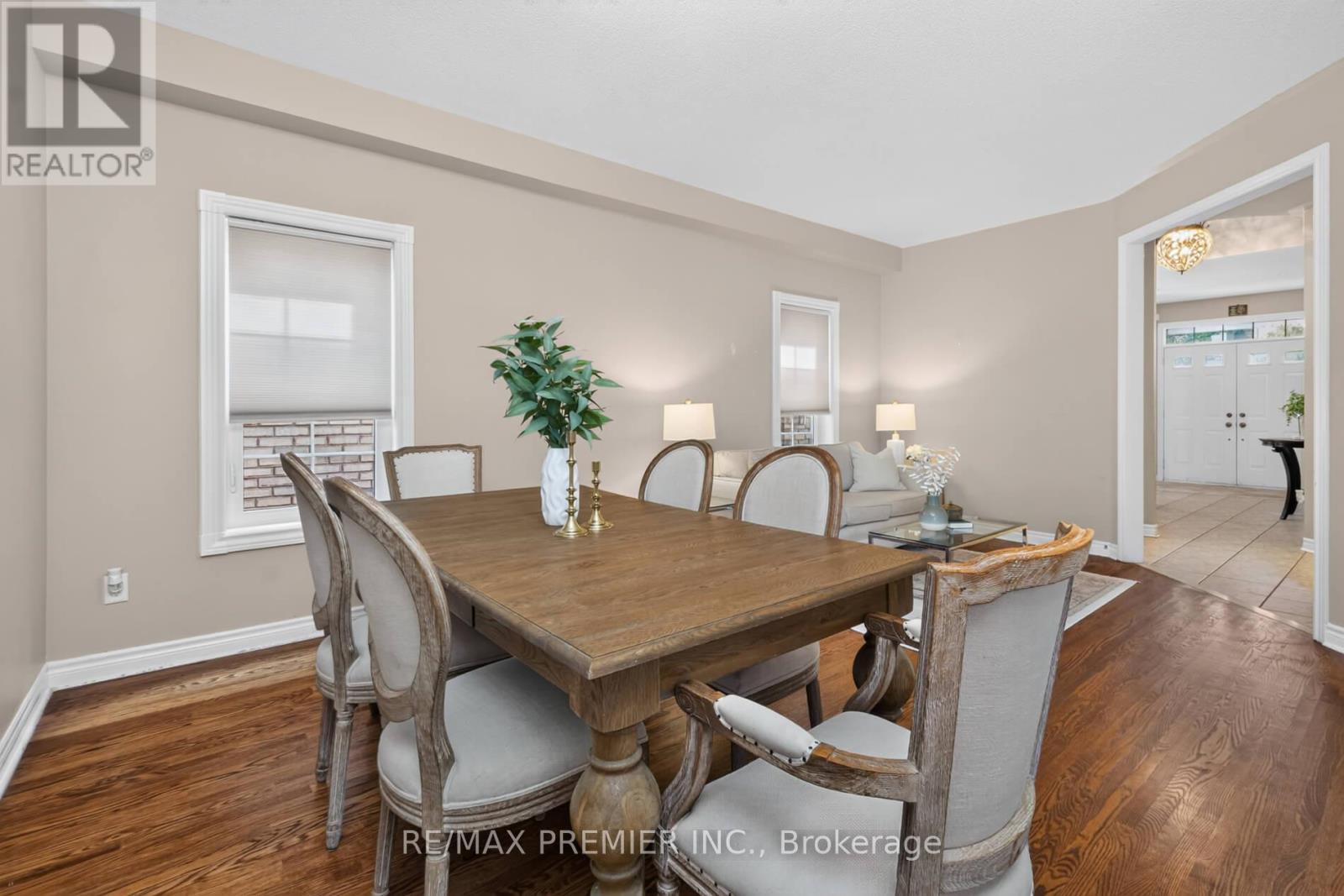 19 Timberwolf Road, Brampton, Ontario  L6P 2B4 - Photo 10 - W13749326