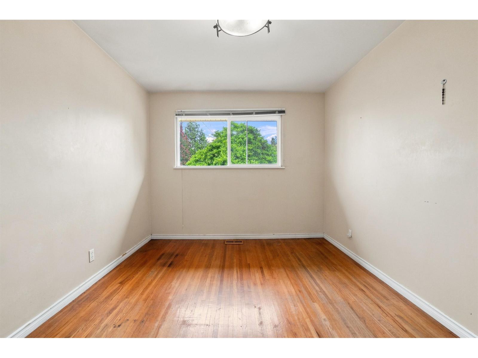 11530 95a Avenue, Delta, British Columbia  V4C 3V5 - Photo 11 - R3161655
