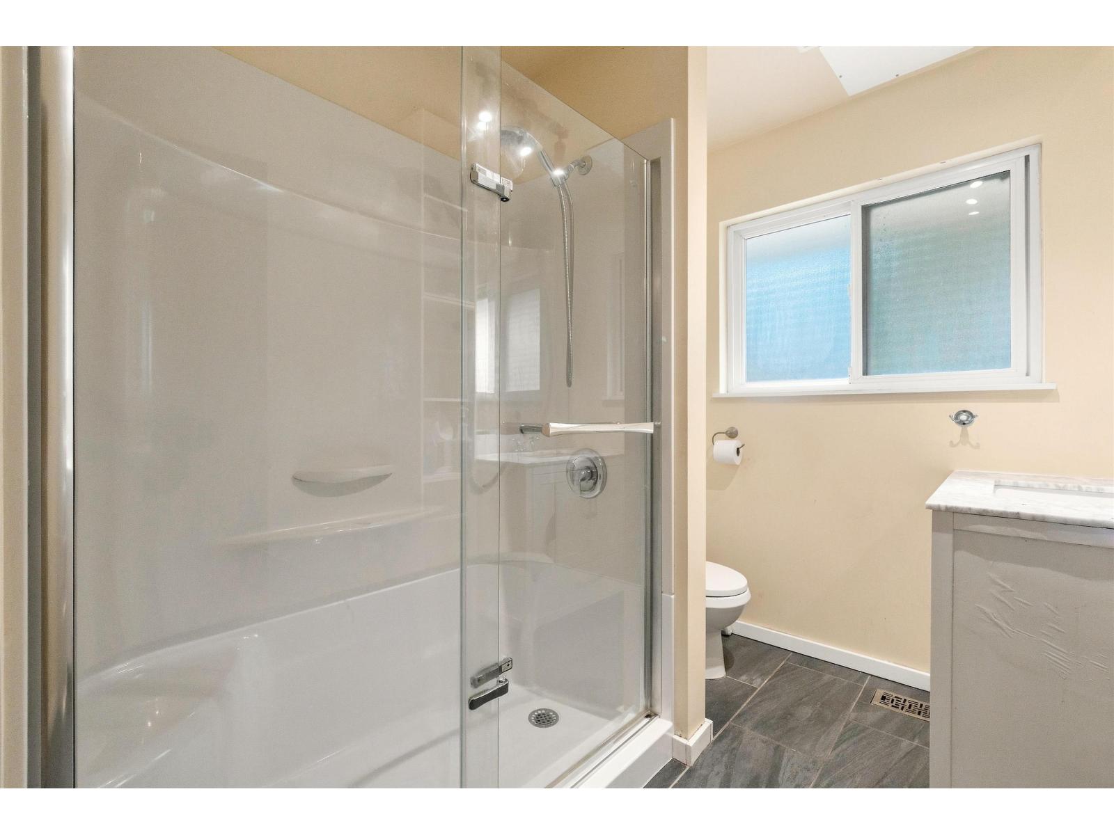 11530 95a Avenue, Delta, British Columbia  V4C 3V5 - Photo 17 - R3161655