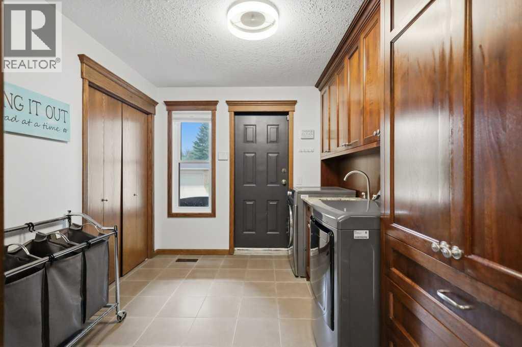 137 Dickenson Crescent, Red Deer, Alberta  T4R 1Z1 - Photo 22 - A2343007