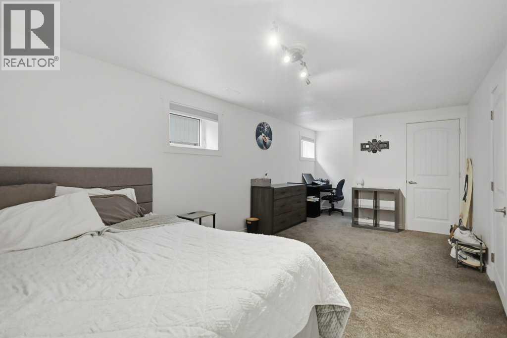 137 Dickenson Crescent, Red Deer, Alberta  T4R 1Z1 - Photo 40 - A2343007