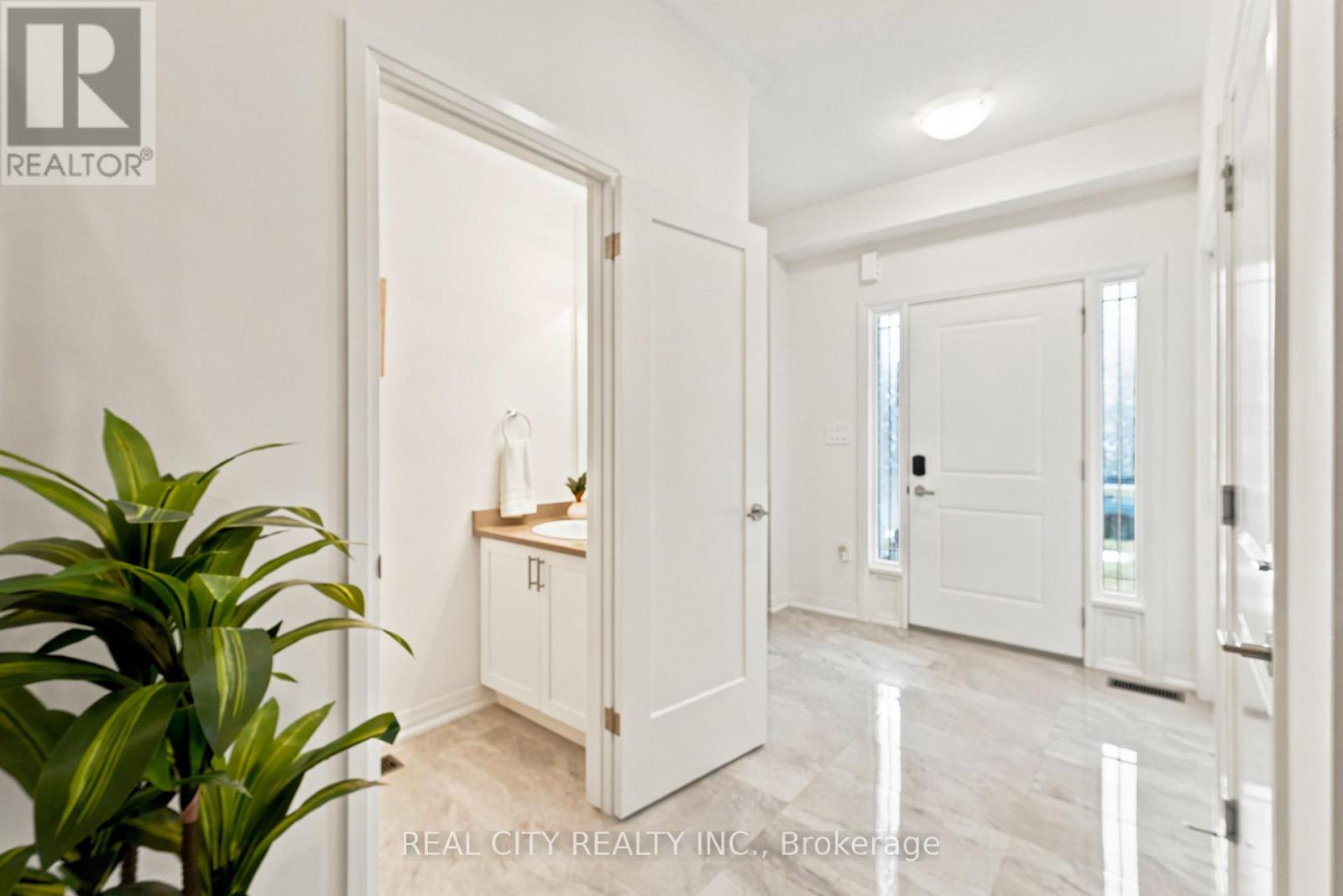 236 Rockledge Drive, Hamilton, Ontario  L0R 1P0 - Photo 8 - X13749324