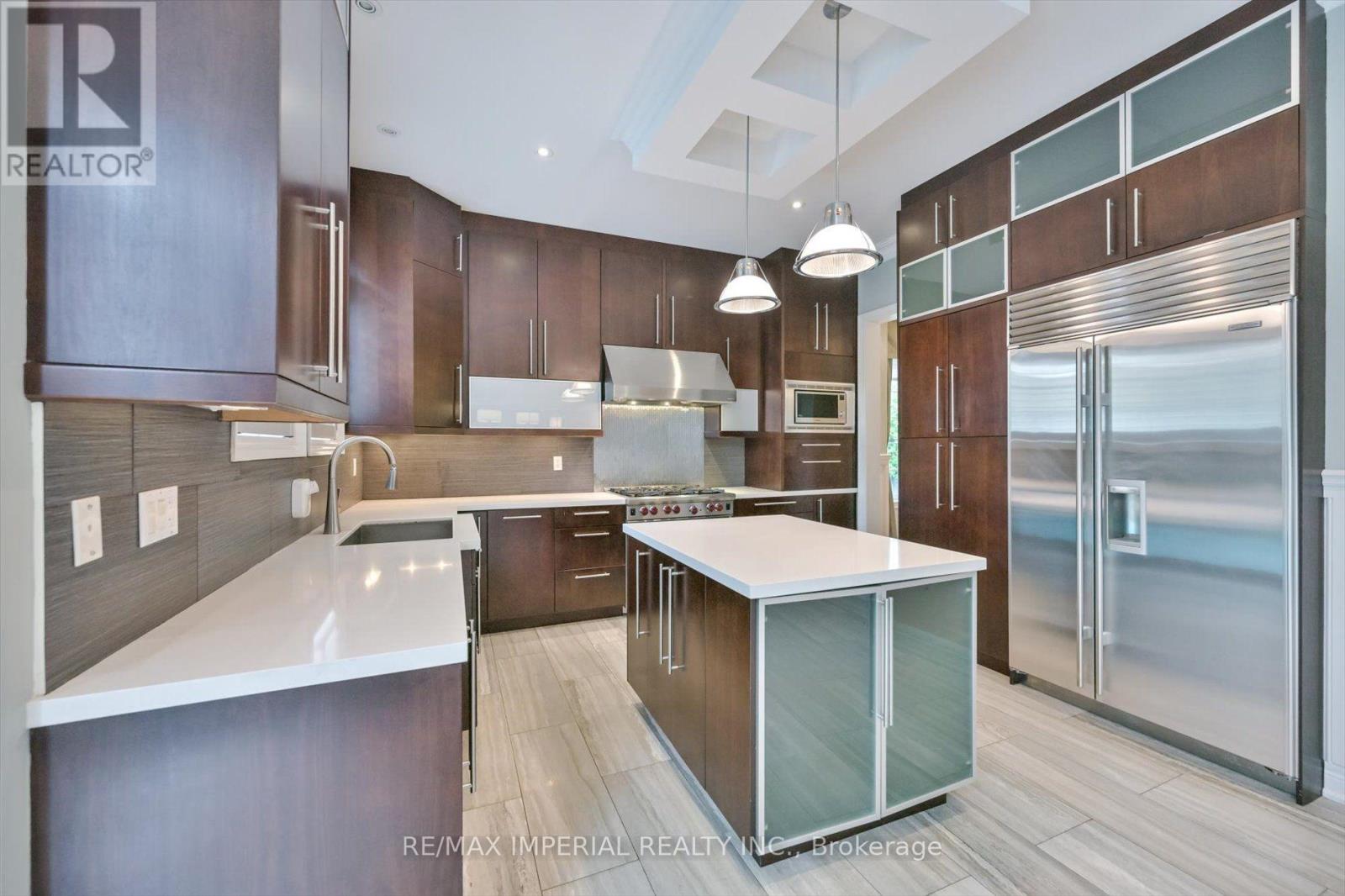 11 Candlelight Drive, Richmond Hill, Ontario  L4E 5E4 - Photo 13 - N13748088