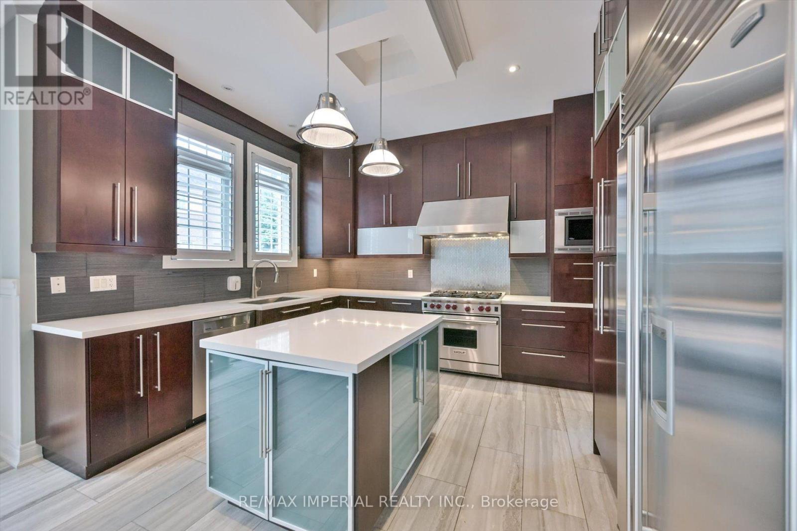 11 Candlelight Drive, Richmond Hill, Ontario  L4E 5E4 - Photo 14 - N13748088