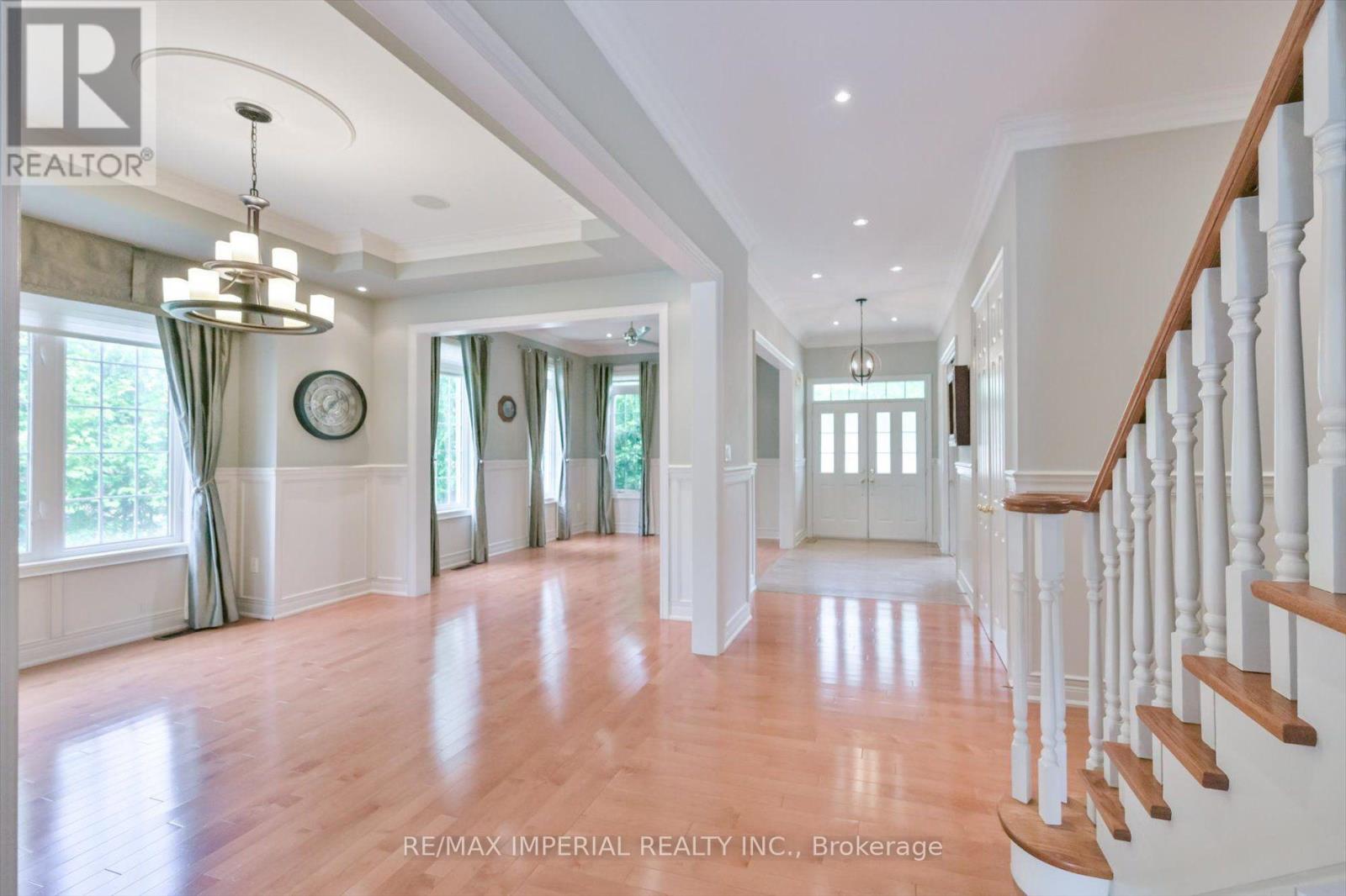 11 Candlelight Drive, Richmond Hill, Ontario  L4E 5E4 - Photo 5 - N13748088