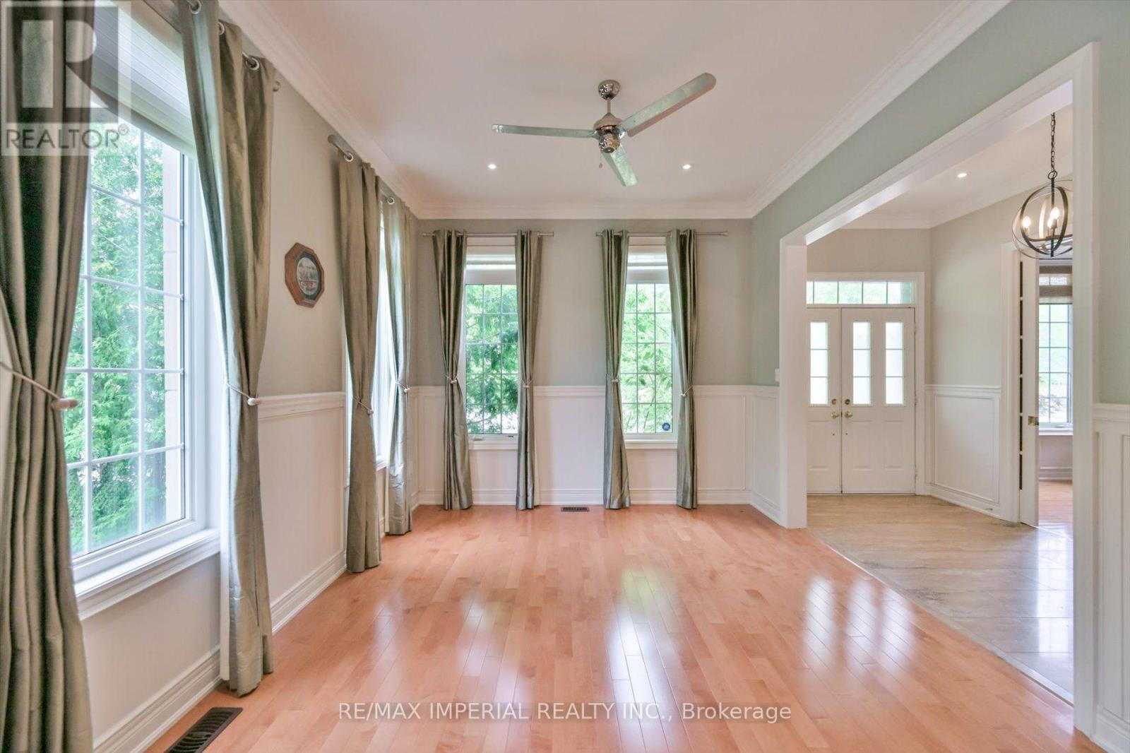11 Candlelight Drive, Richmond Hill, Ontario  L4E 5E4 - Photo 8 - N13748088