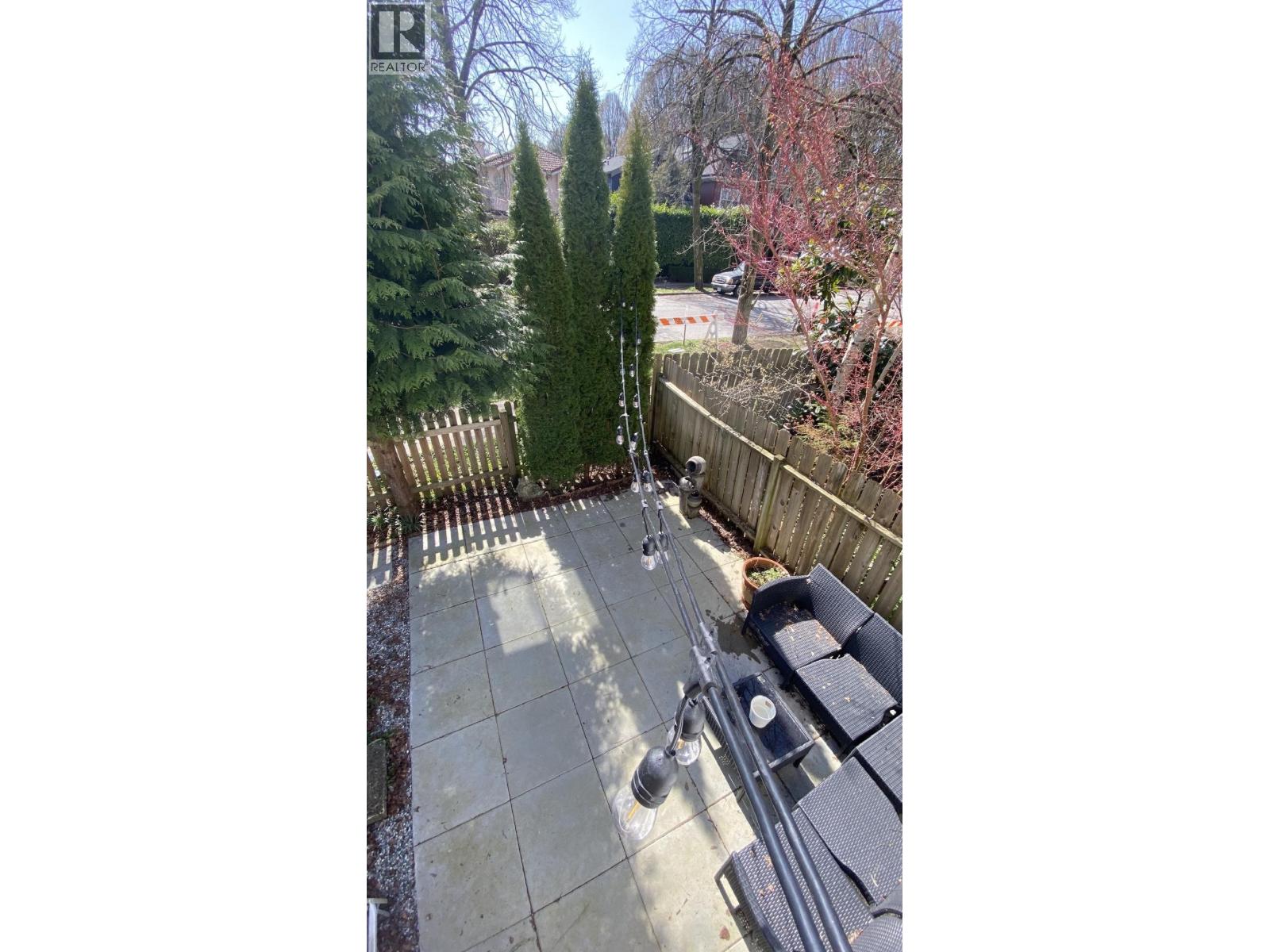 417 E 17 Avenue, Vancouver, British Columbia  V5V 1B2 - Photo 10 - R3161878