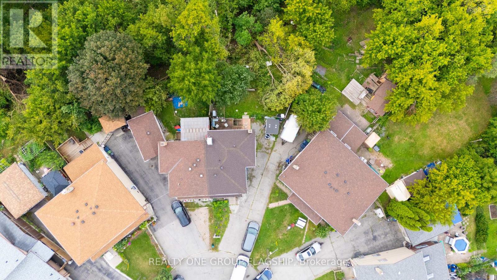 12 Azalea Court, Toronto, Ontario  M9M 1V1 - Photo 16 - W13740370