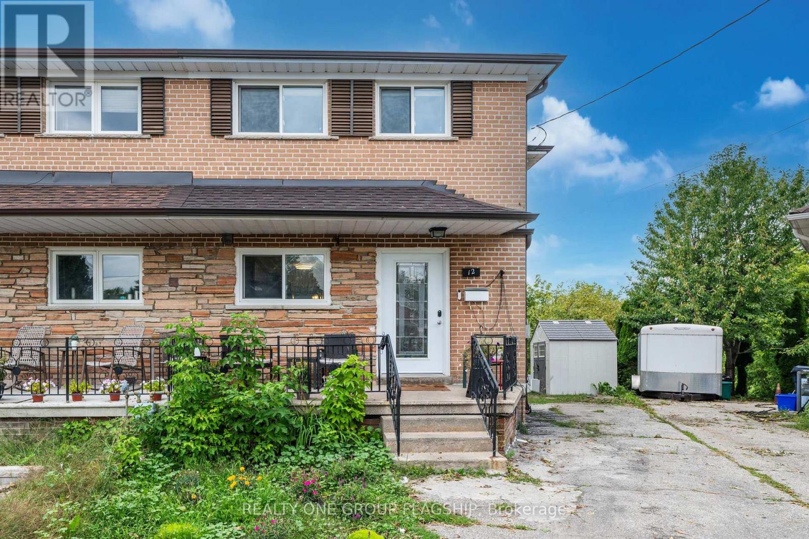 12 Azalea Court, Toronto, Ontario  M9M 1V1 - Photo 17 - W13740370