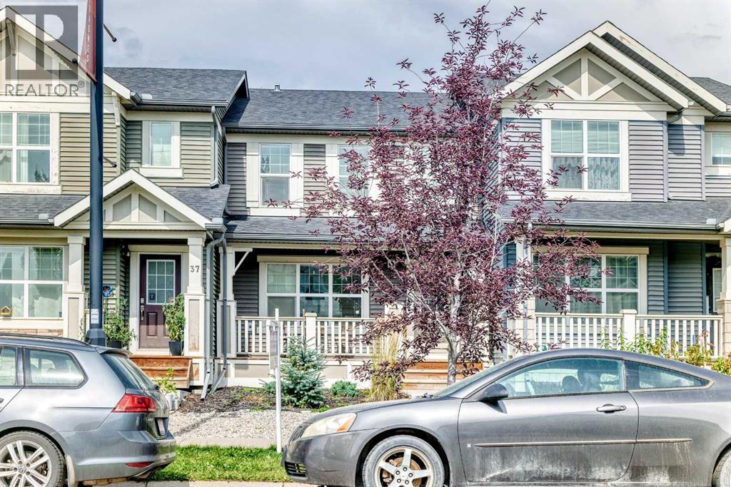 41 Sunvalley Road, Cochrane, Alberta  T4C 0H4 - Photo 1 - A2342105