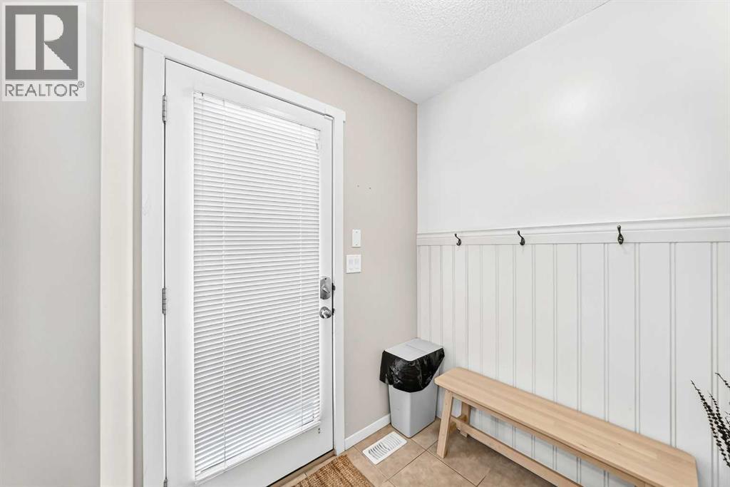 41 Sunvalley Road, Cochrane, Alberta  T4C 0H4 - Photo 18 - A2342105