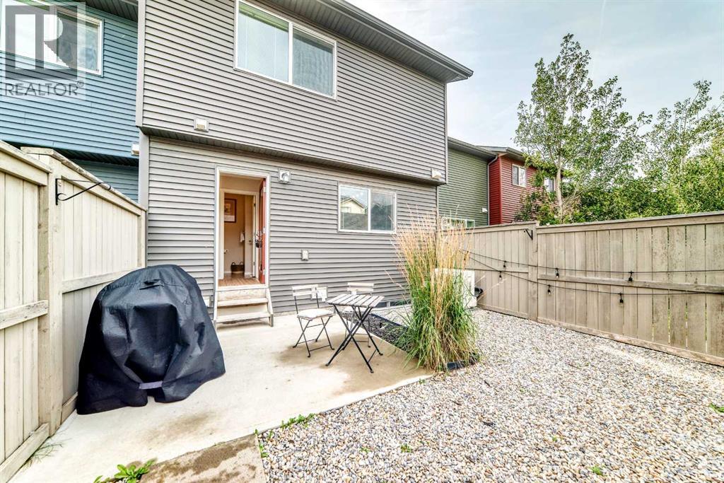 41 Sunvalley Road, Cochrane, Alberta  T4C 0H4 - Photo 37 - A2342105
