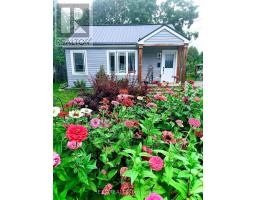 91 BECKWITH STREET E, Perth, Ontario