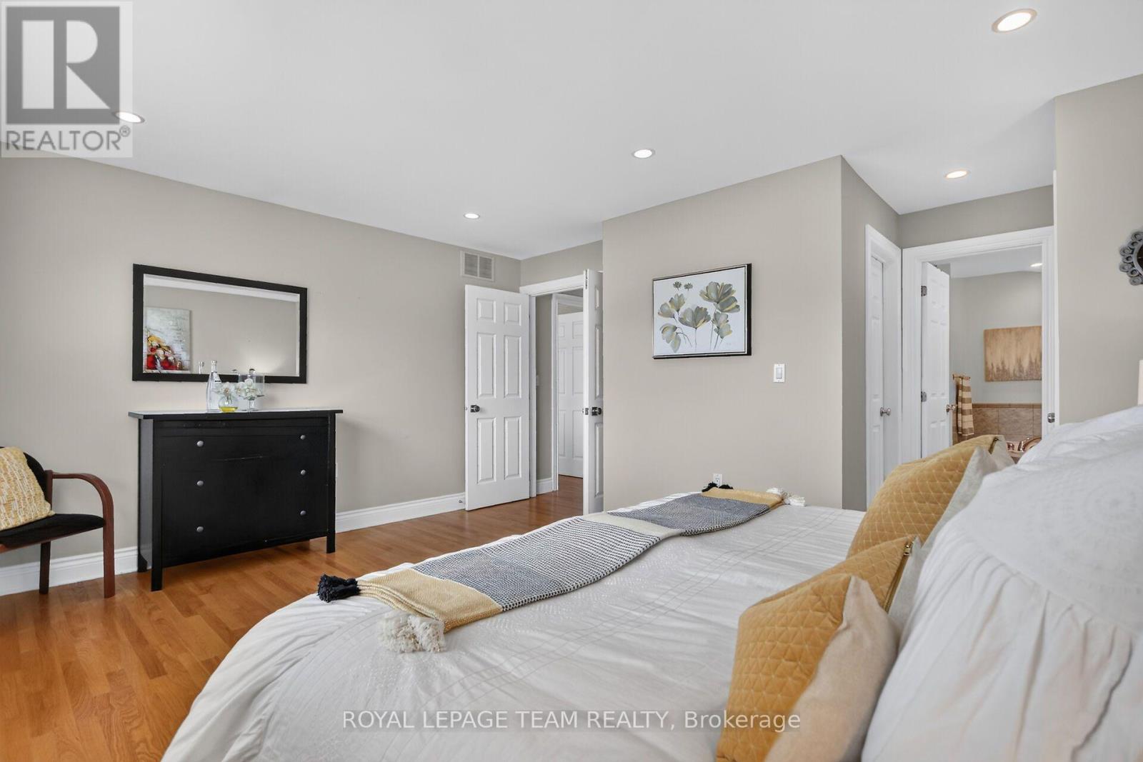 253 Berrigan Drive, Ottawa, Ontario  K2J 5C4 - Photo 34 - X13749372
