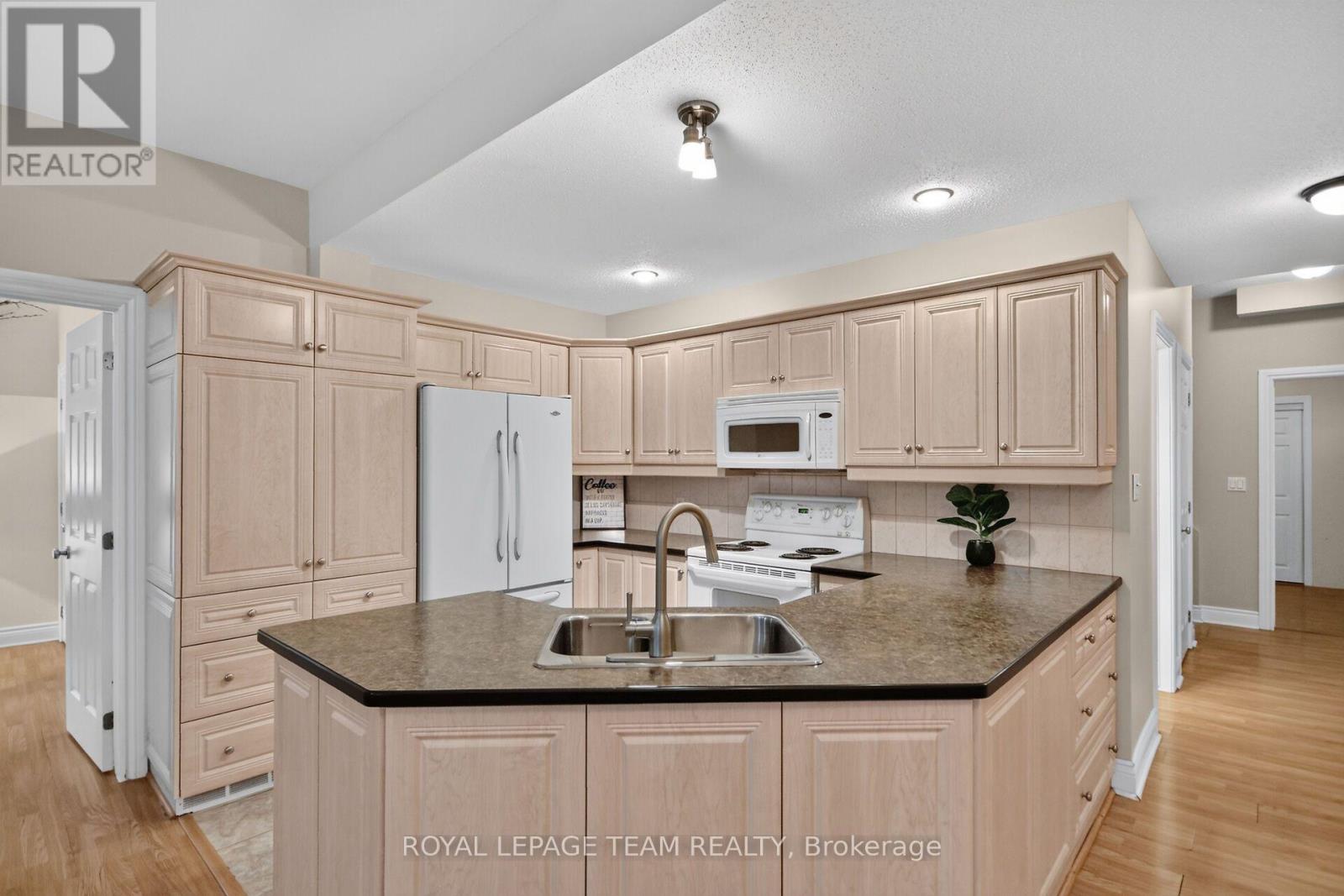 253 Berrigan Drive, Ottawa, Ontario  K2J 5C4 - Photo 44 - X13749372