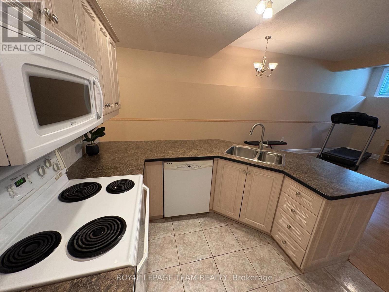 253 Berrigan Drive, Ottawa, Ontario  K2J 5C4 - Photo 45 - X13749372