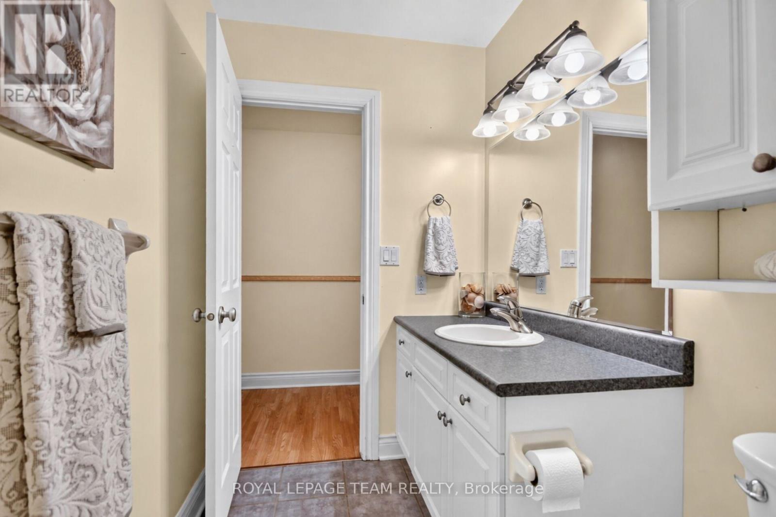253 Berrigan Drive, Ottawa, Ontario  K2J 5C4 - Photo 48 - X13749372