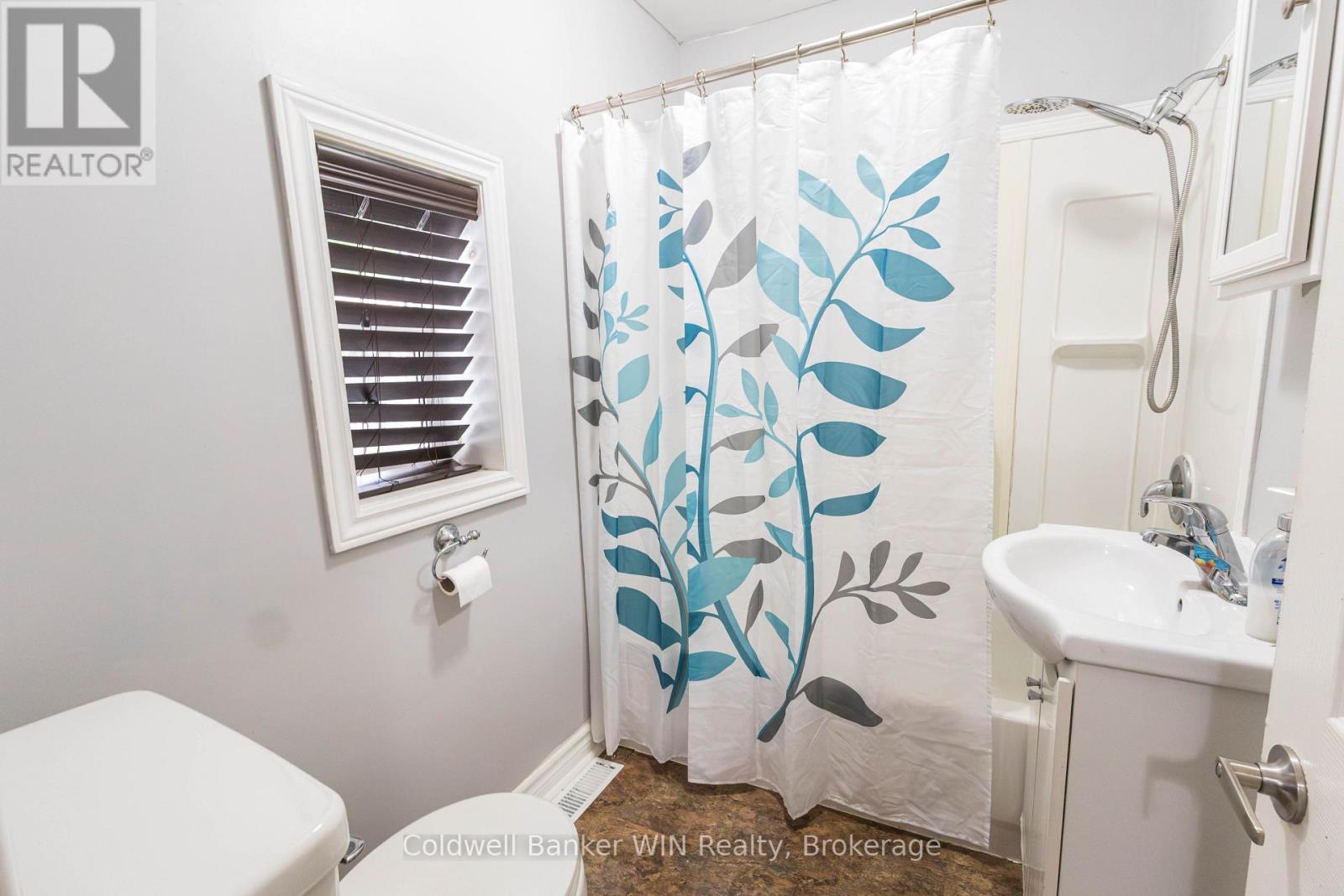 145 Adelaide Street S, Wellington North, Ontario  N0G 1A0 - Photo 17 - X13749356