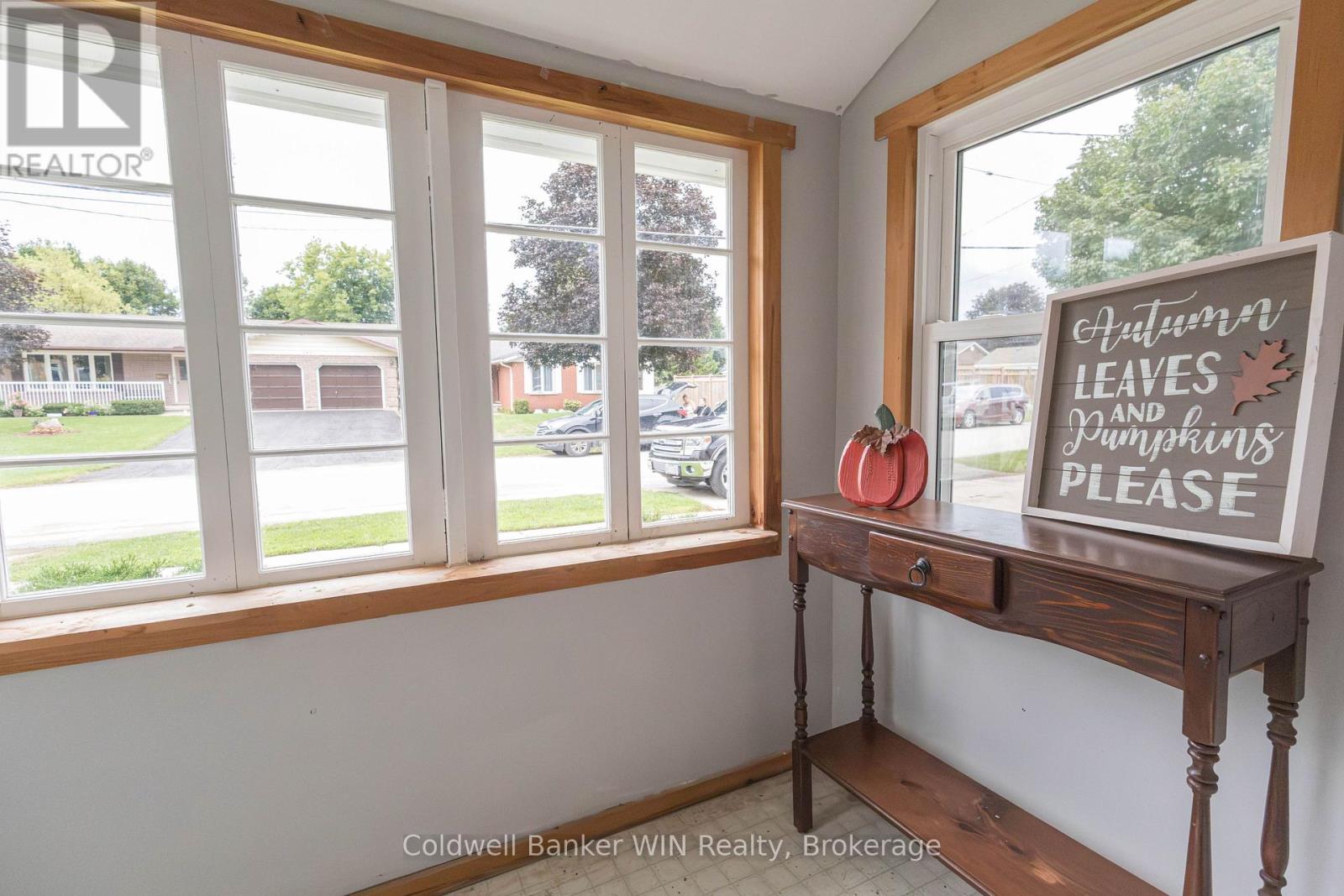 145 Adelaide Street S, Wellington North, Ontario  N0G 1A0 - Photo 5 - X13749356