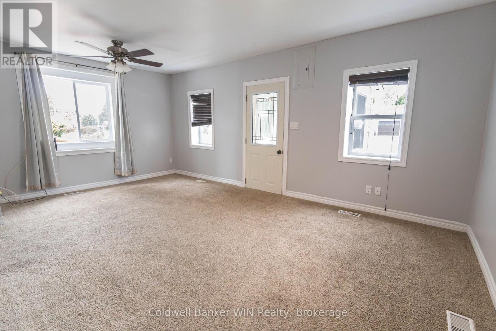 145 Adelaide Street S, Wellington North, Ontario  N0G 1A0 - Photo 7 - X13749356