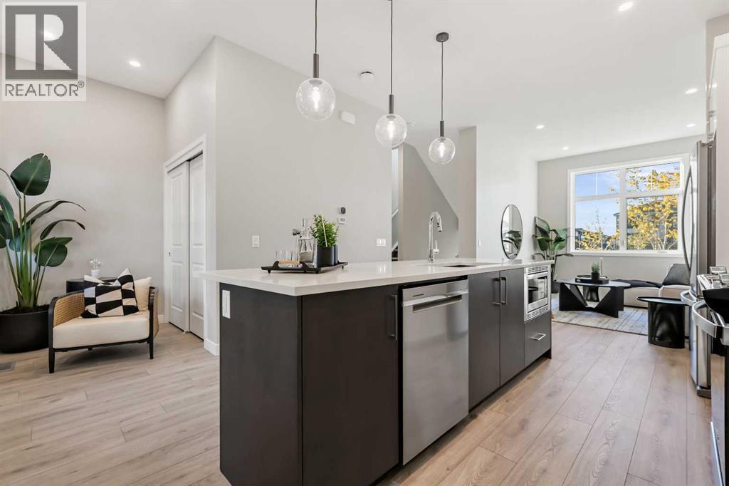 402, 185 Mahogany Gardens Se, Calgary, Alberta  T3M 3Y2 - Photo 6 - A2326258
