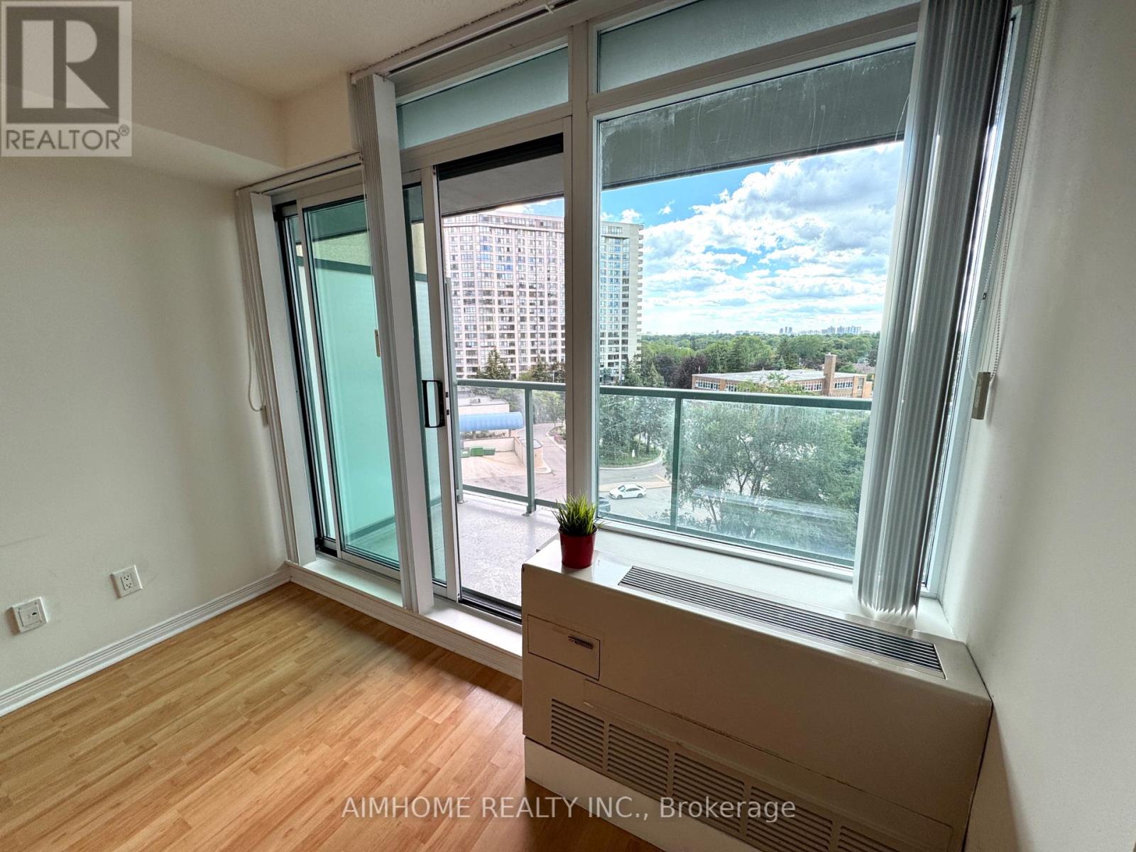 607 - 5500 Yonge Street, Toronto, Ontario  M2N 7L1 - Photo 17 - C13748714