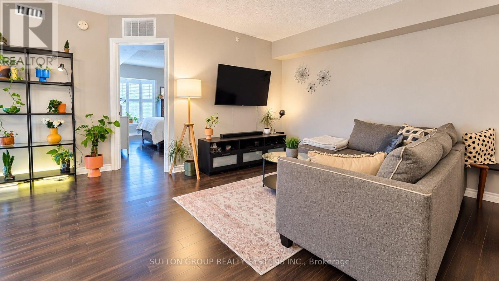 301 - 4005 Kilmer Drive, Burlington, Ontario  L7M 4M2 - Photo 3 - W13739534