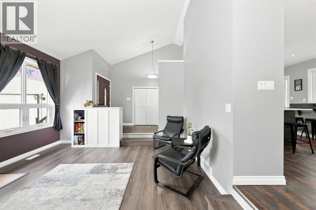 6802 42a Avenue, Camrose, Alberta T4V 3S4 - Photo 10 - A2342339