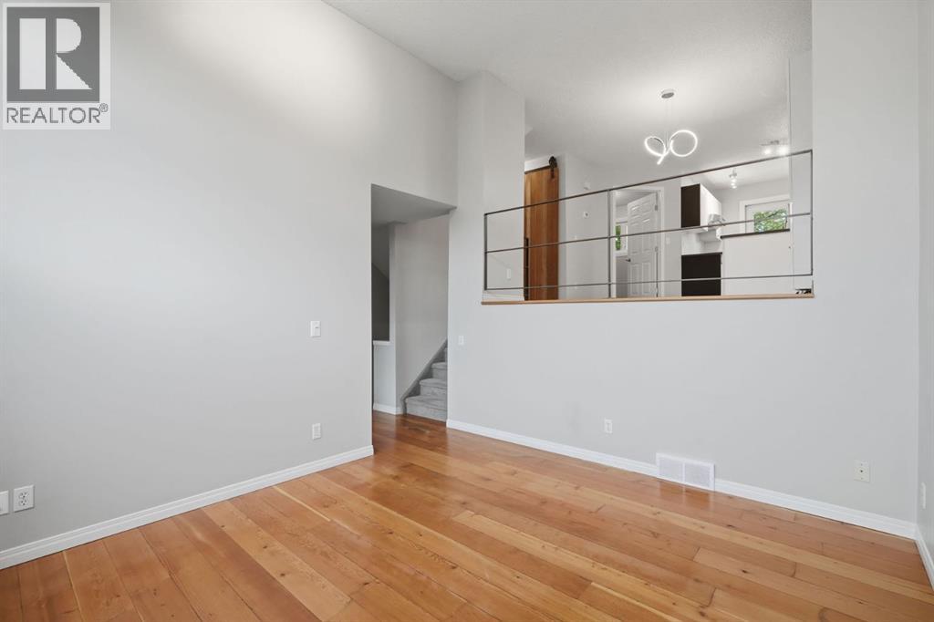 106 Inglewood Point Se, Calgary, Alberta T2G 5K6 - Photo 4 - A2342980