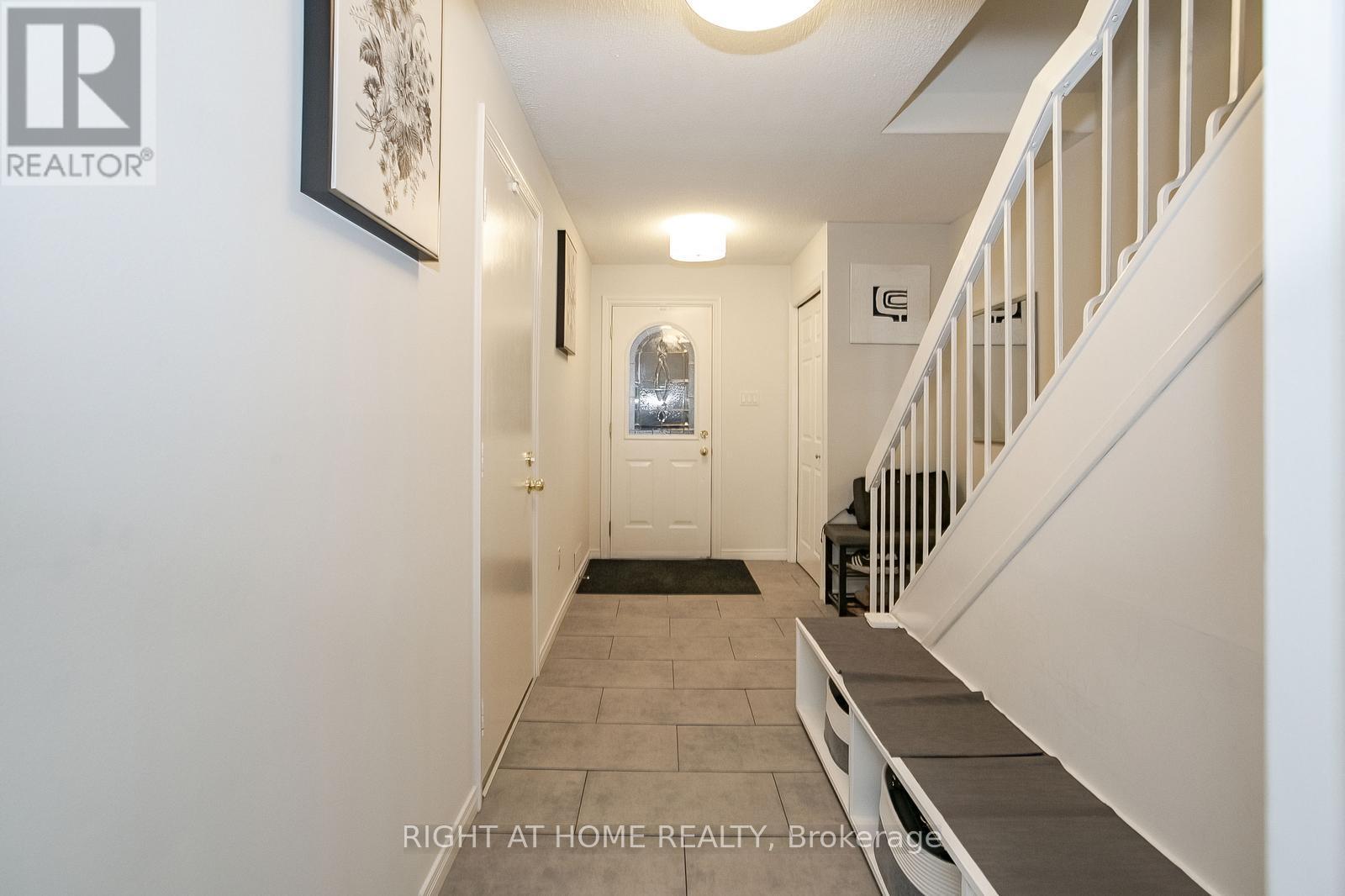 75 - 1080 Walden Circle, Mississauga, Ontario  L5J 4J9 - Photo 2 - W13749388