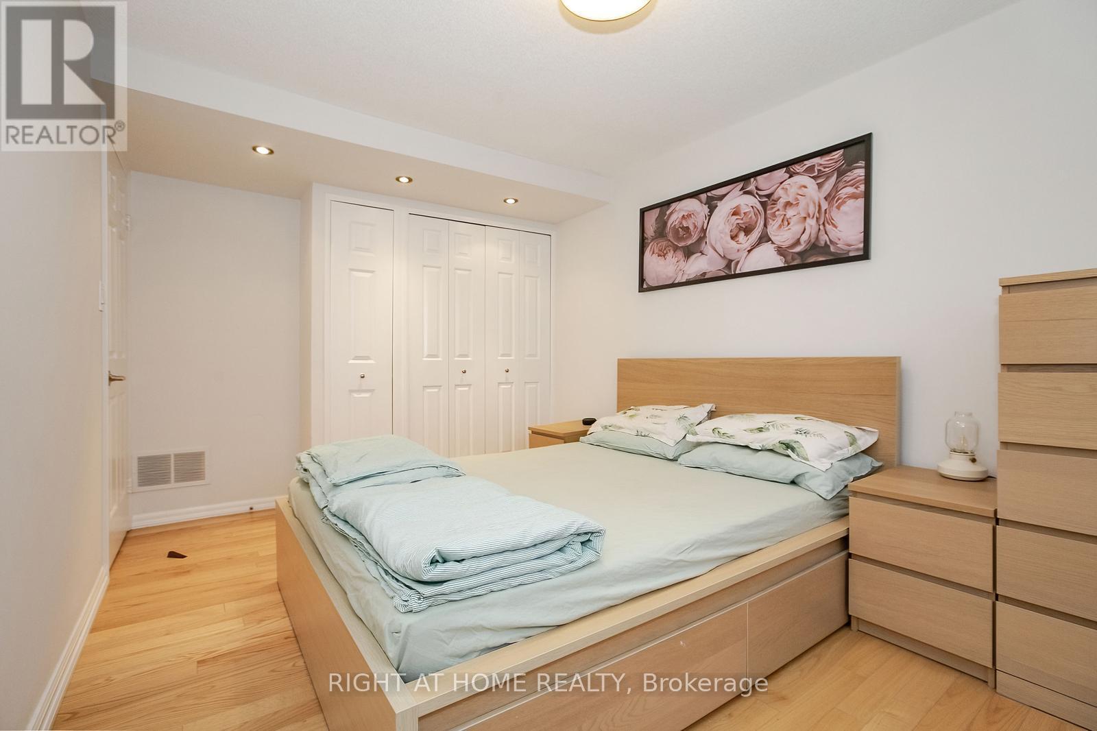 75 - 1080 Walden Circle, Mississauga, Ontario  L5J 4J9 - Photo 42 - W13749388