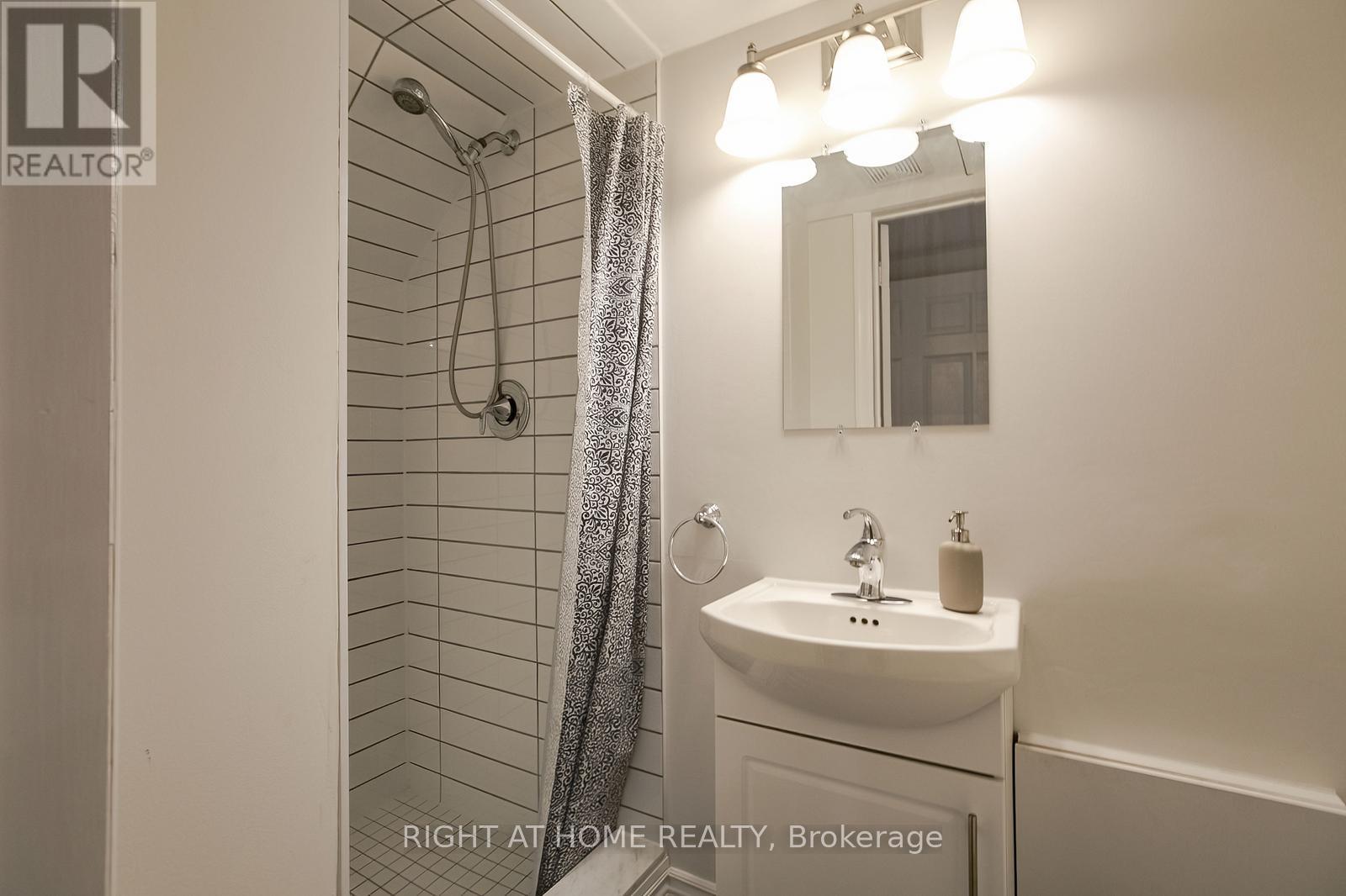 75 - 1080 Walden Circle, Mississauga, Ontario  L5J 4J9 - Photo 8 - W13749388