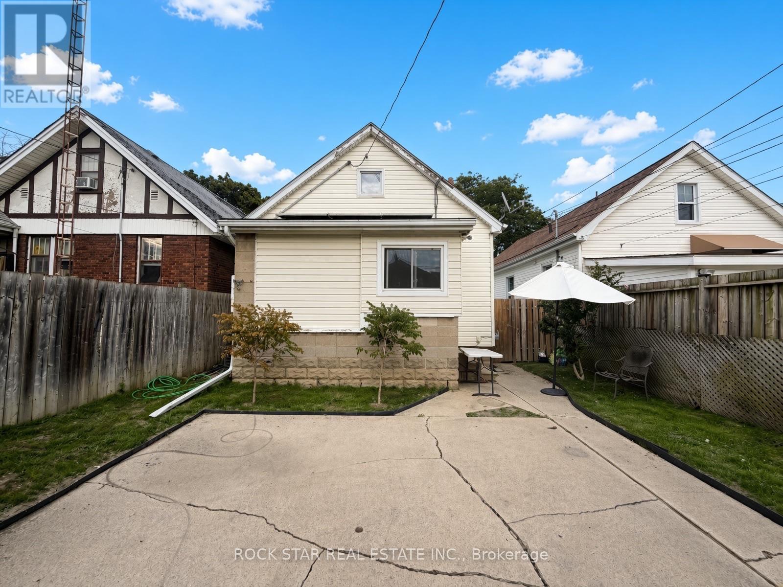 1211 Lincoln Road, Windsor, Ontario  N8Y 2H9 - Photo 20 - X13749396
