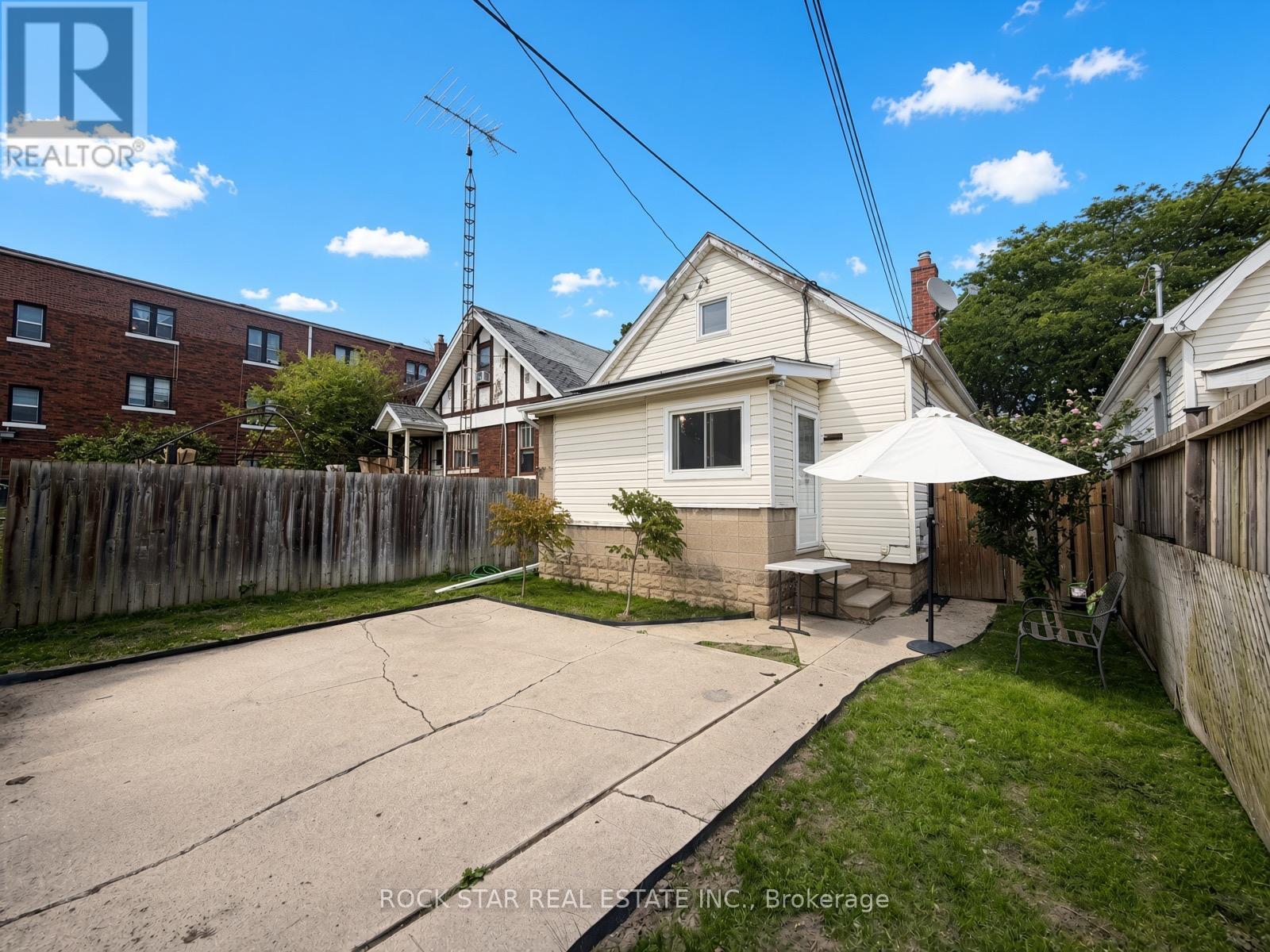 1211 Lincoln Road, Windsor, Ontario  N8Y 2H9 - Photo 25 - X13749396