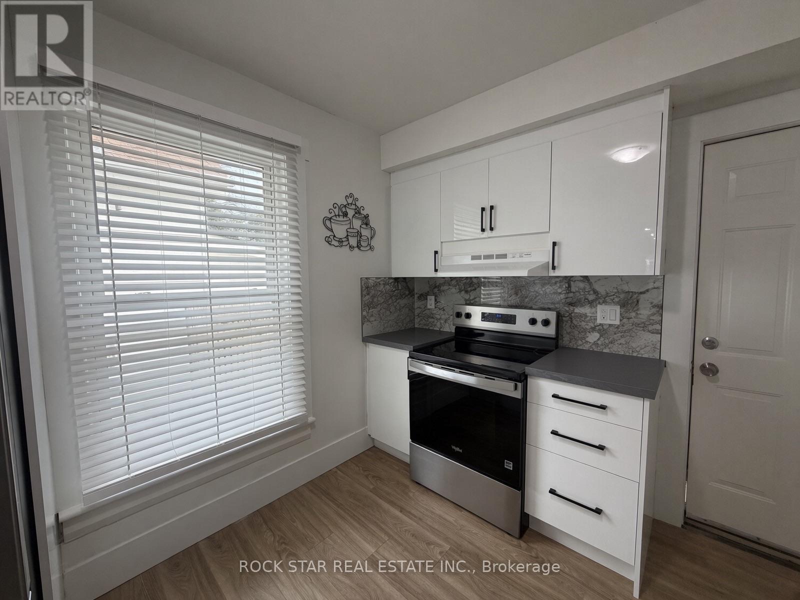 1211 Lincoln Road, Windsor, Ontario  N8Y 2H9 - Photo 8 - X13749396
