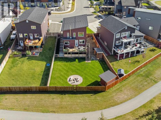 16 ISKOOT CRESCENT photo 11