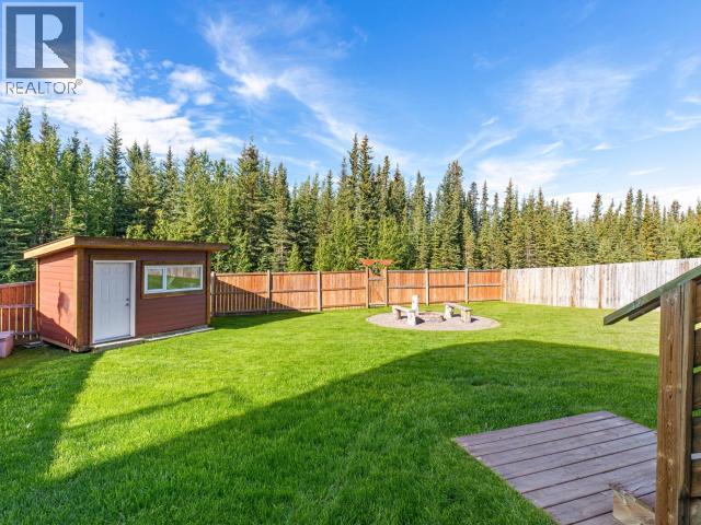 16 ISKOOT CRESCENT photo 40