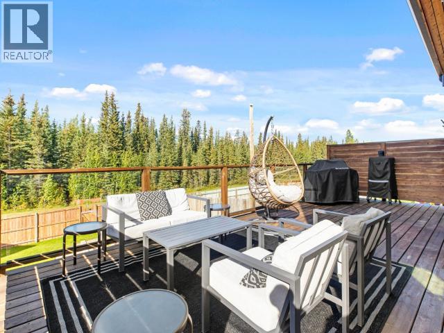 16 ISKOOT CRESCENT photo 9